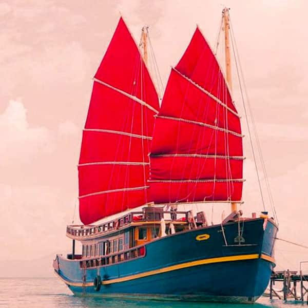 sunset dinner cruise samui with red baron junk