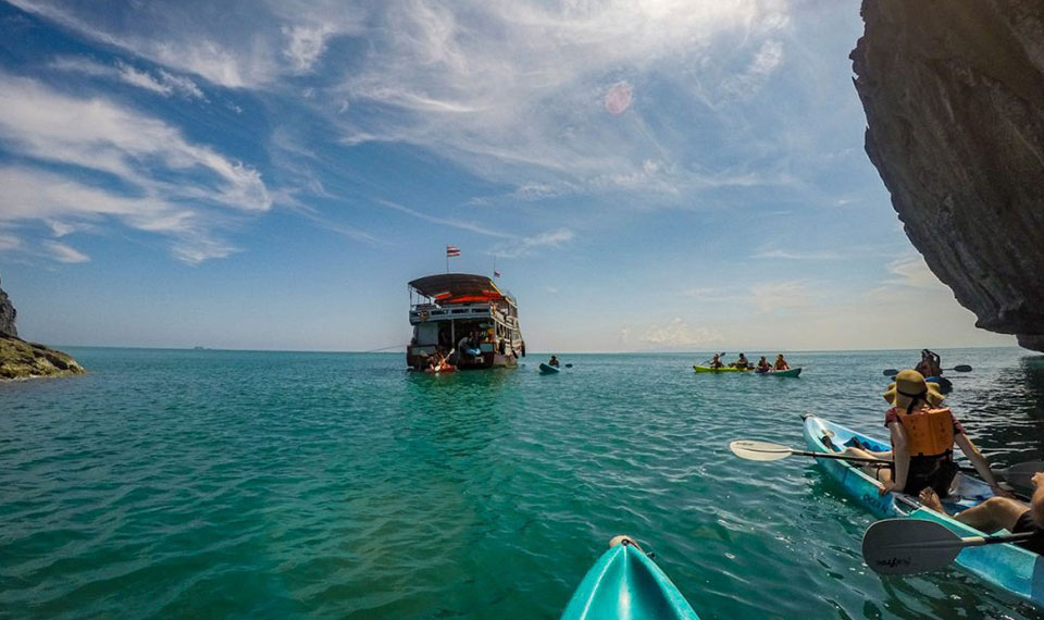 Angthong marine park kayaking tour - Koh Samui tours