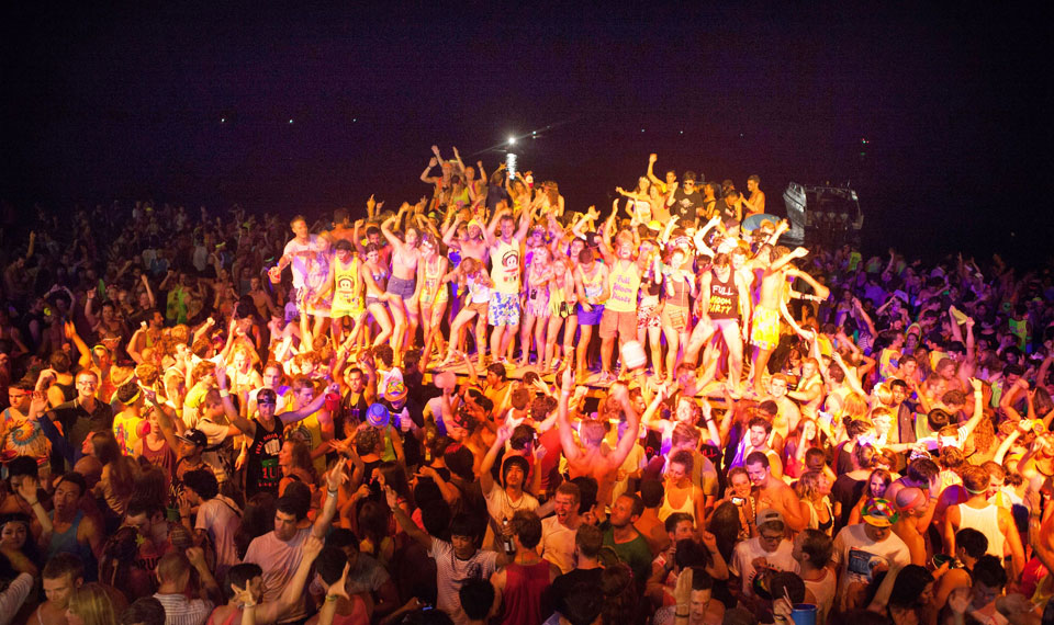 full-moon-party-transfers-samui-phangan full moon party transfers samui phangan